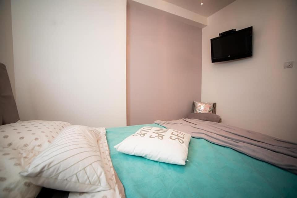 Lux Stan Na Dan Pozarevac Apartment Luaran gambar