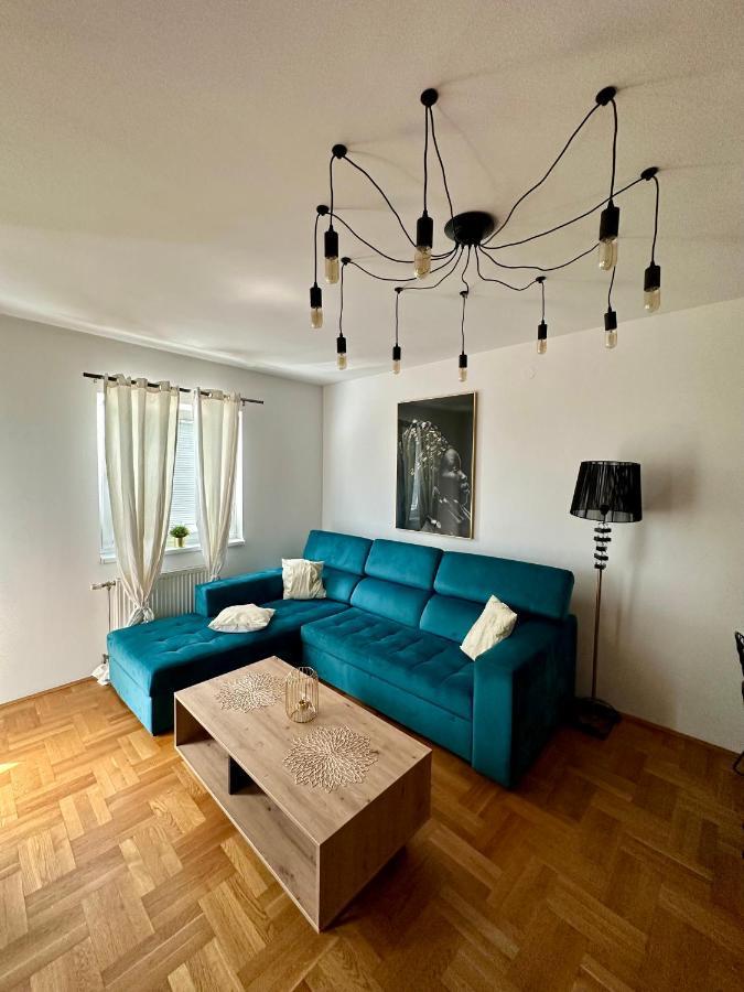 Lux Stan Na Dan Pozarevac Apartment Luaran gambar