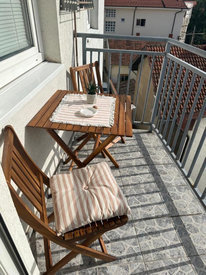 Lux Stan Na Dan Pozarevac Apartment Luaran gambar